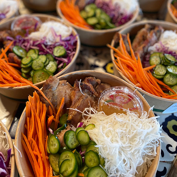 lemongrass chicken vermicelli bowl